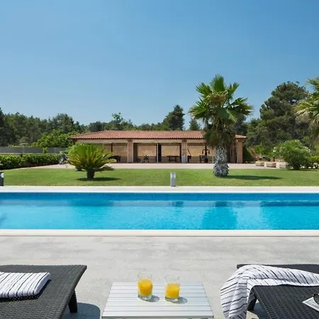 In With Sea View, Terrace, Air Conditioning, Wi-fi Appartamento *