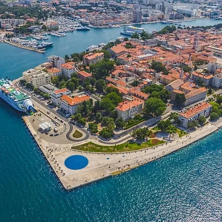 Appartamento In With Sea View, Terrace, Air Conditioning, Wi-fi