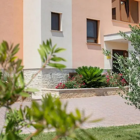 Appartamento In With Sea View, Terrace, Air Conditioning, Wi-fi *